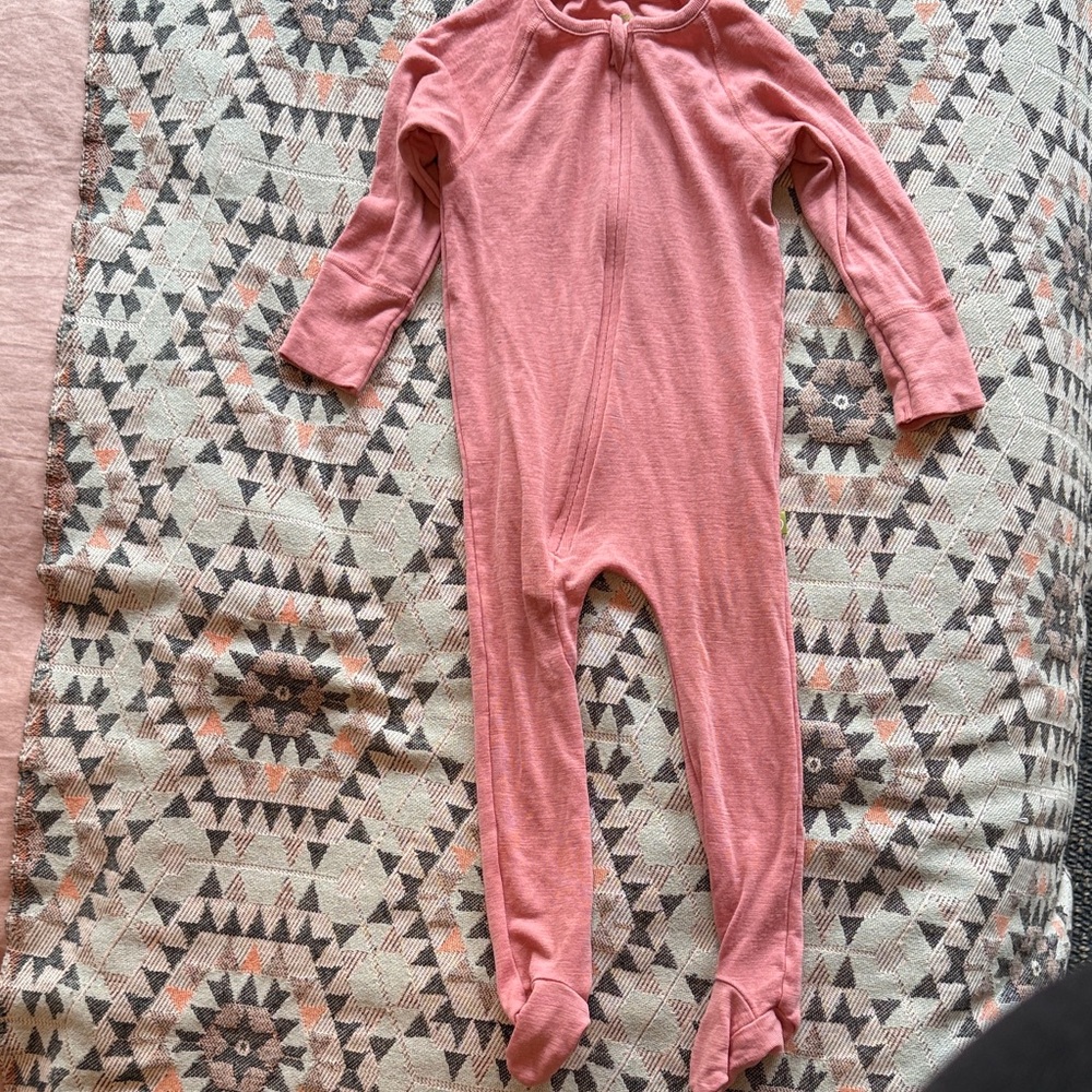 Nui dusty Pink merino wool toddler Footie One Piece 18-24 months